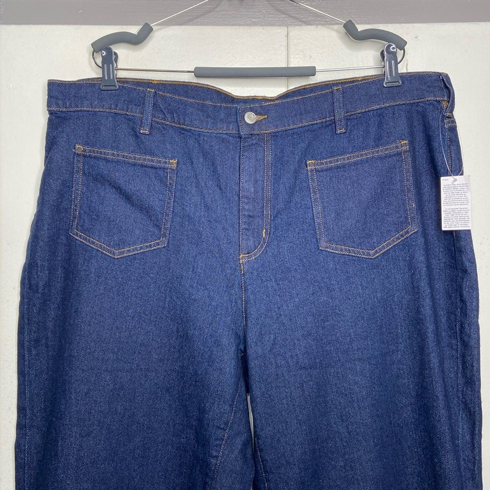 Women’s Dark Blue Denim Wide-Leg Jeans - Picture 4 of 8